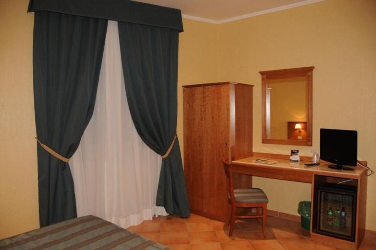Colonna Room Rental Фраскаті Екстер'єр фото