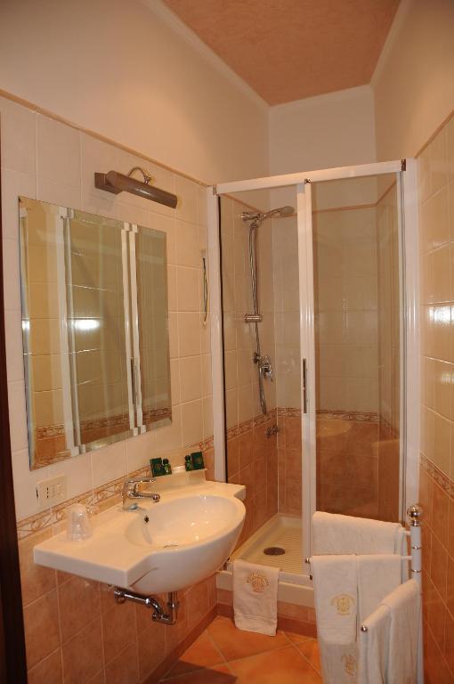 Colonna Room Rental Фраскаті Номер фото