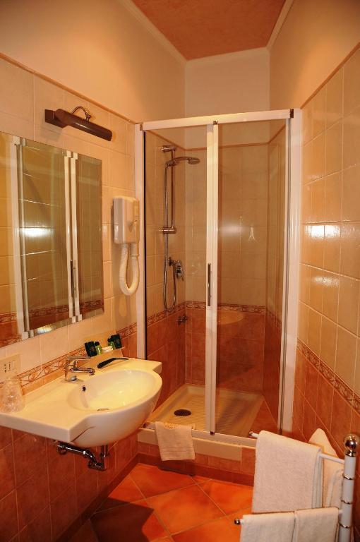 Colonna Room Rental Фраскаті Екстер'єр фото