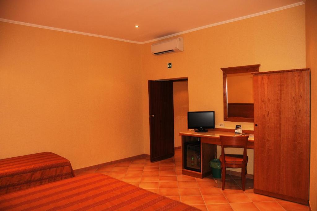 Colonna Room Rental Фраскаті Номер фото